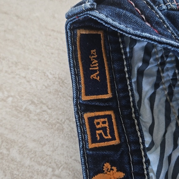 Rock Revival jeans - Picture 5 of 6